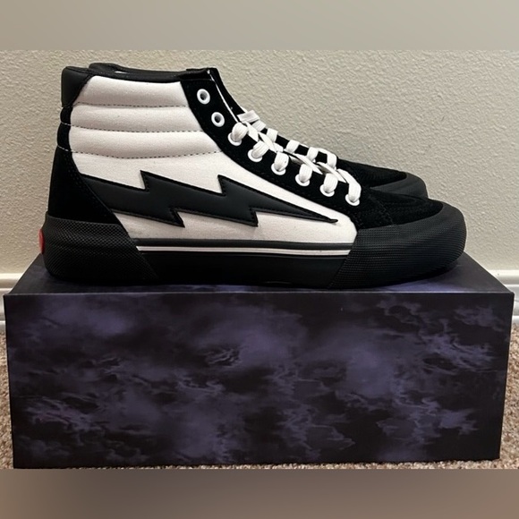 Revenge x storm new in box sz 9 - Picture 2 of 11